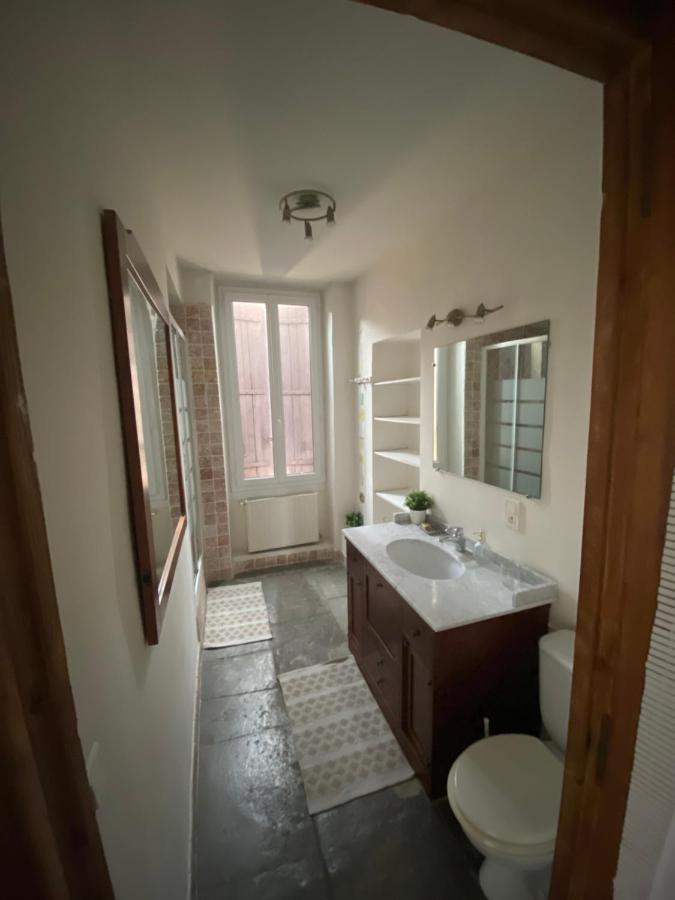 Aux Pieds Tanques Otel Barbentane Dış mekan fotoğraf